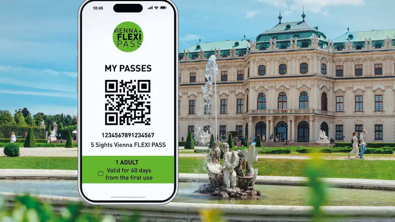 Un pass de visite affiché sur un téléphone devant le Belvédère, à Vienne (photo de l'offre de réservation)
